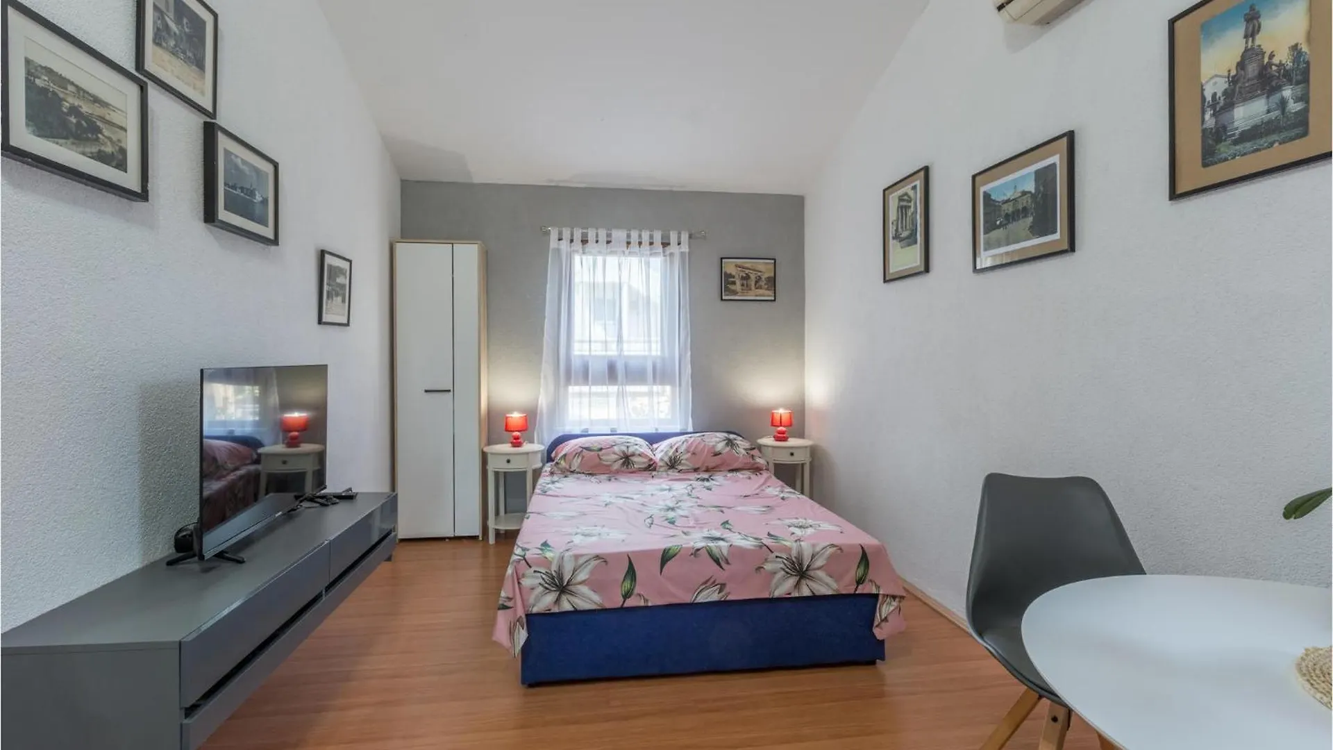 Beautiful Apartment In Jadreski With Wifi